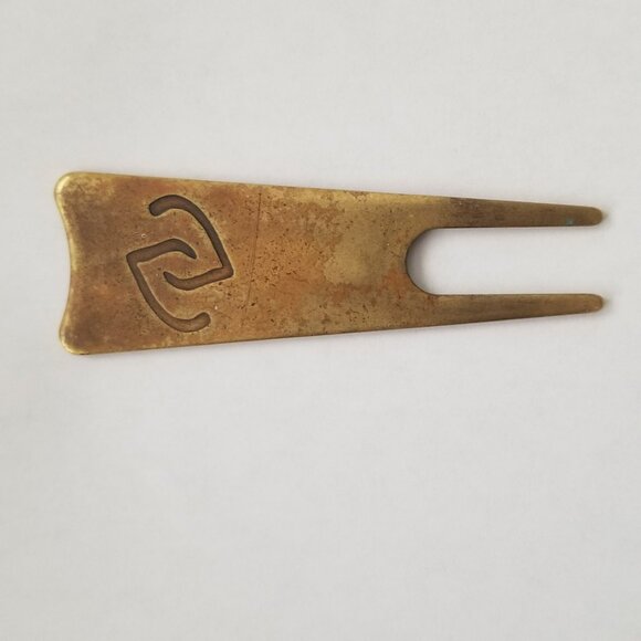 Vintage Aliso Viejo Golf Club Brass Golf Divot Repair Tool - RARE - Picture 3 of 6